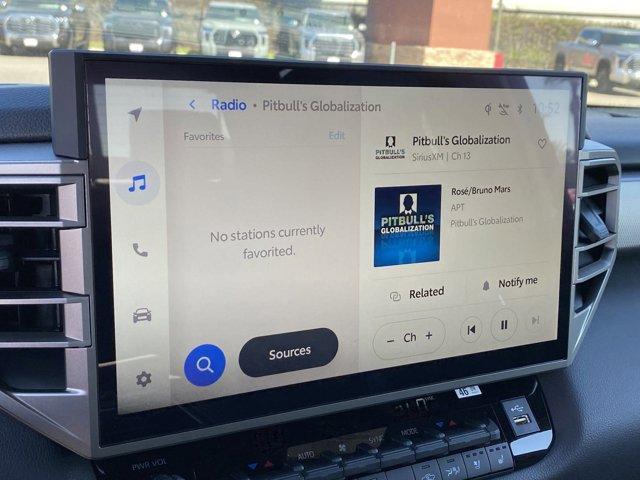 new 2025 Toyota Tundra Hybrid car