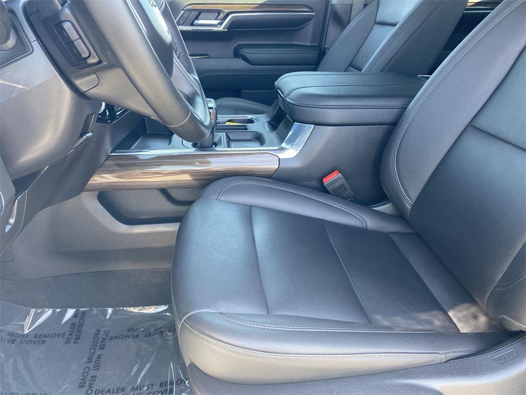 used 2024 Chevrolet Silverado 1500 car, priced at $52,000