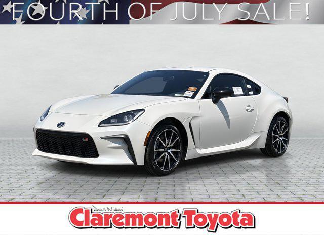 new 2025 Toyota GR86 car, priced at $33,573
