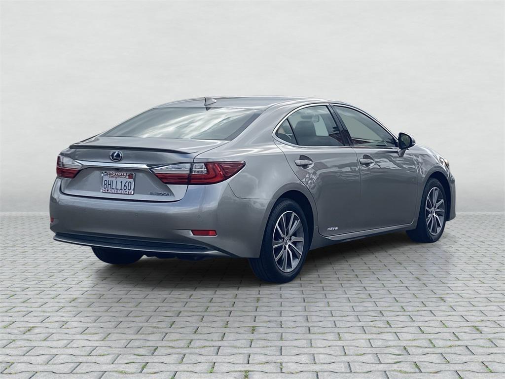 used 2016 Lexus ES 300h car, priced at $18,900