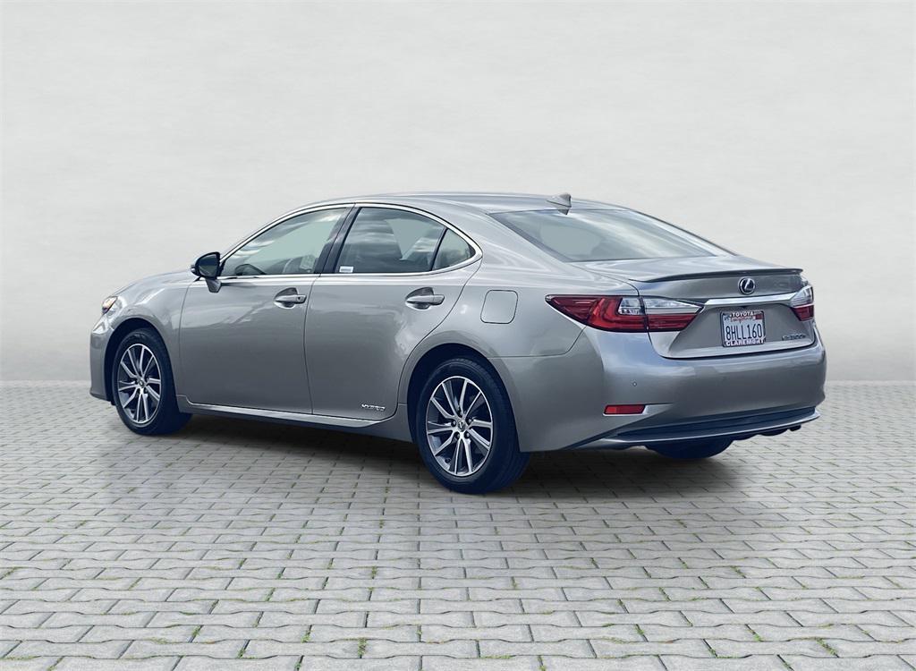 used 2016 Lexus ES 300h car, priced at $18,900