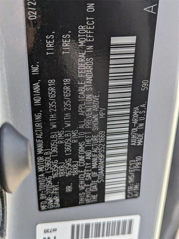 used 2023 Toyota Highlander Hybrid car, priced at $40,900