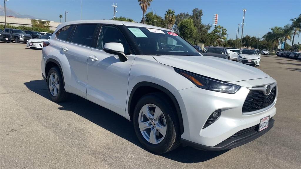 used 2024 Toyota Highlander car, priced at $38,988