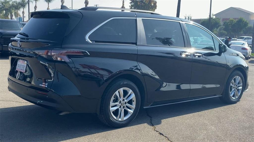 used 2023 Toyota Sienna car, priced at $41,288