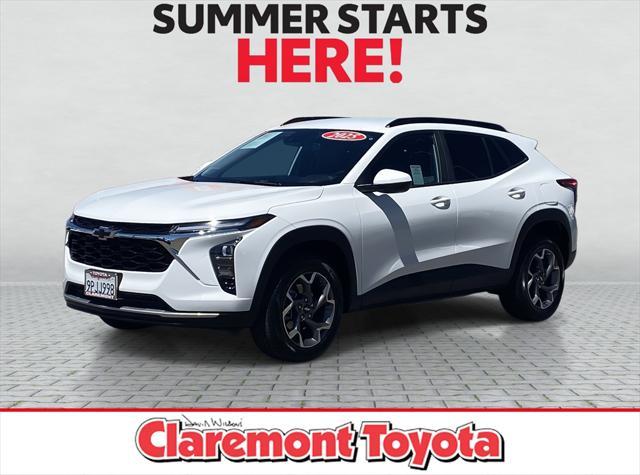 used 2025 Chevrolet Trax car, priced at $21,400