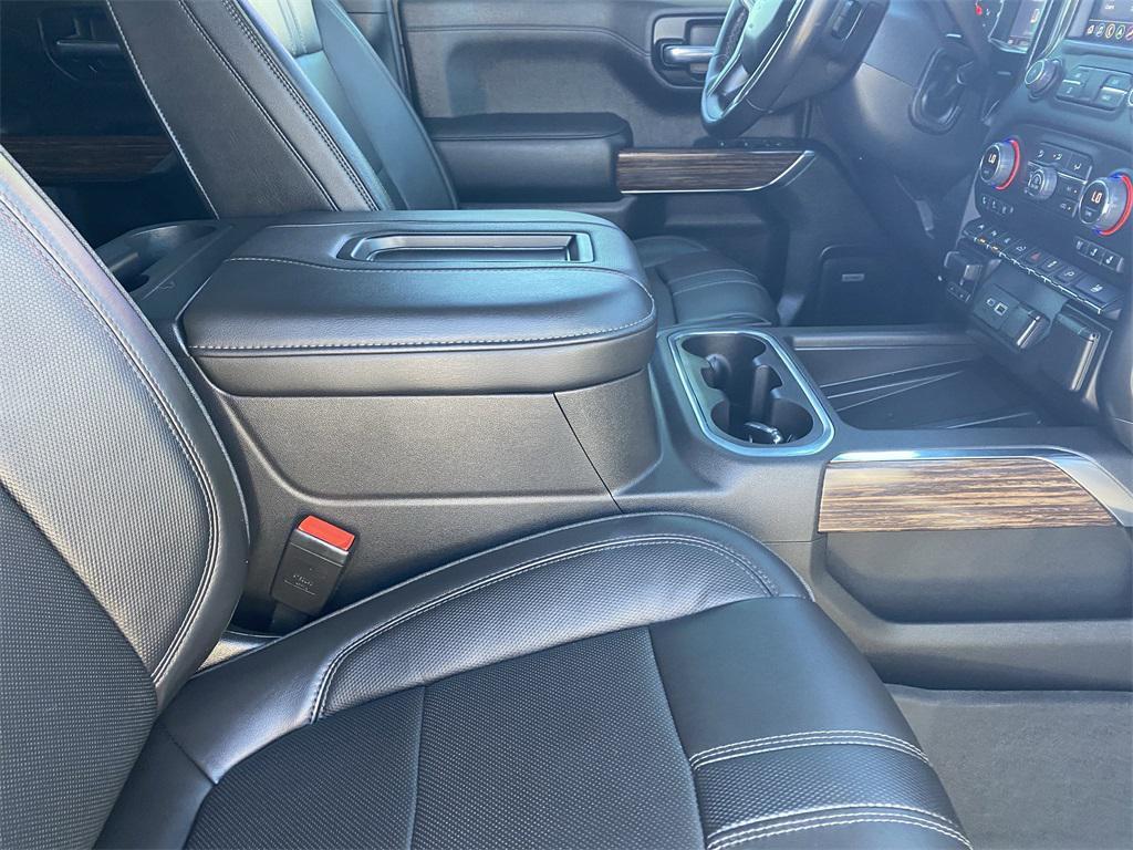 used 2022 Chevrolet Silverado 1500 car, priced at $44,300