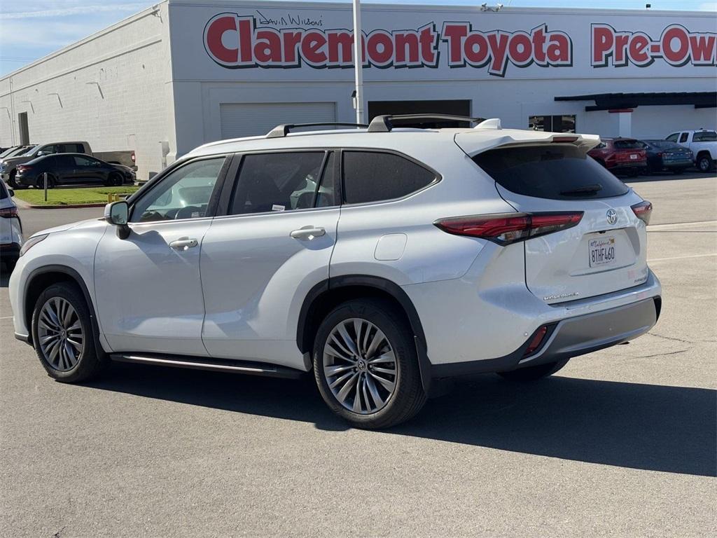 used 2020 Toyota Highlander car, priced at $37,988