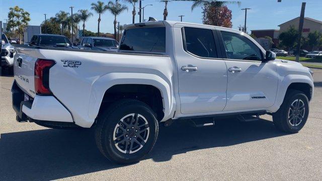 new 2024 Toyota Tacoma Hybrid car