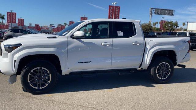 new 2024 Toyota Tacoma Hybrid car