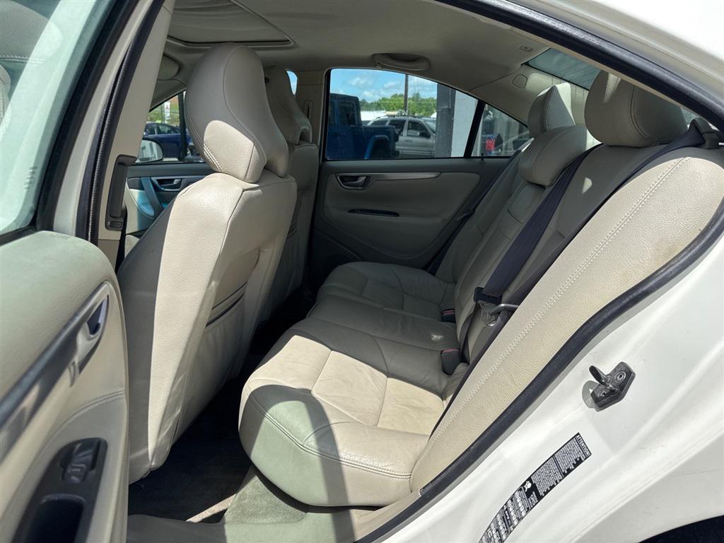 used 2002 Volvo S60 car, priced at $4,270
