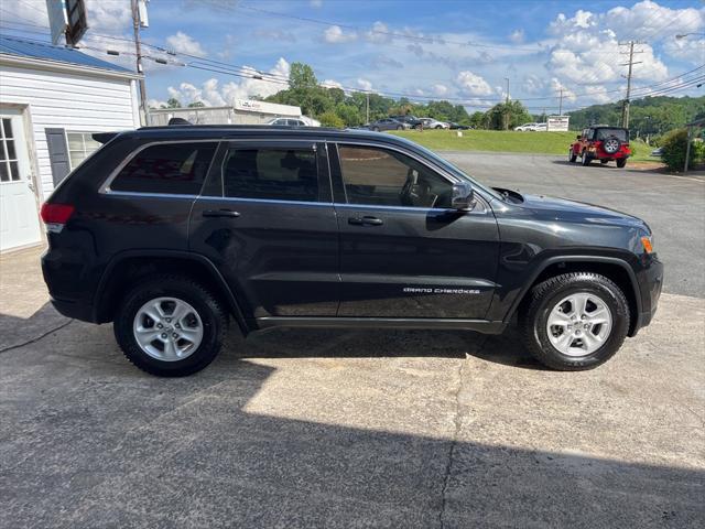 used 2016 Jeep Grand Cherokee car, priced at $9,377