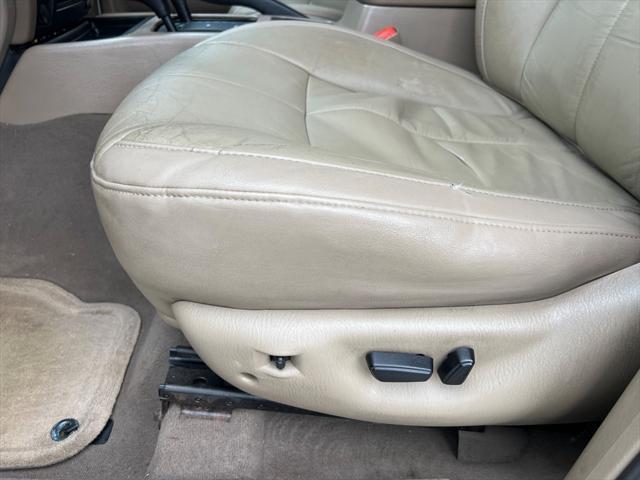 used 2004 Jeep Grand Cherokee car, priced at $5,977