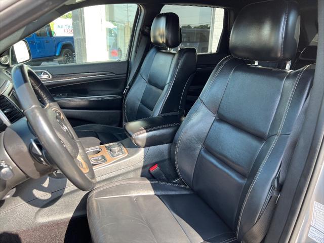 used 2017 Jeep Grand Cherokee car, priced at $14,770