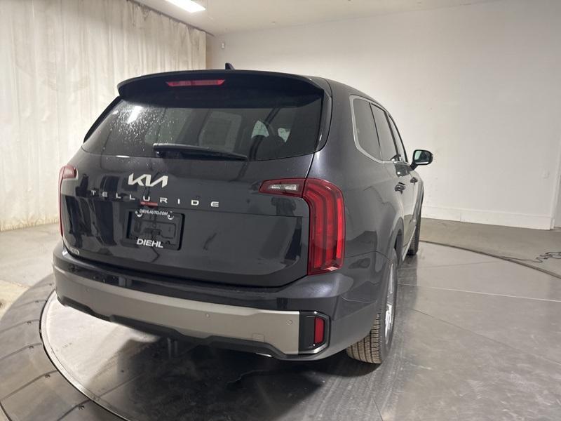 new 2025 Kia Telluride car, priced at $37,310