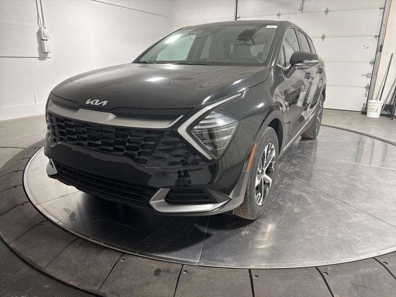 new 2025 Kia Sportage car, priced at $29,590