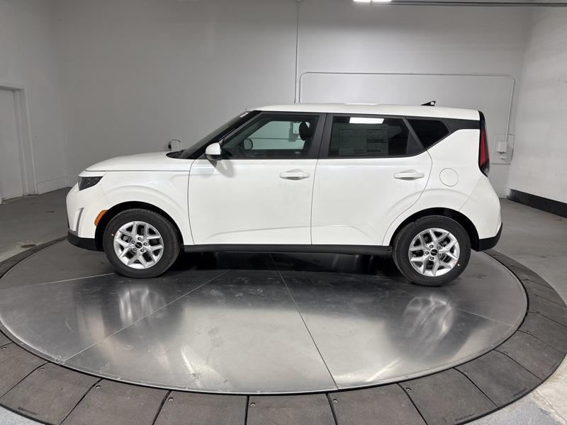 new 2025 Kia Soul car, priced at $21,435