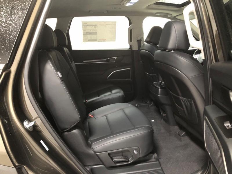 new 2025 Kia Telluride car, priced at $42,465