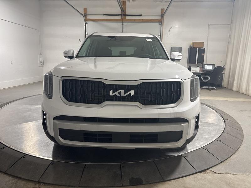 new 2025 Kia Telluride car, priced at $43,405