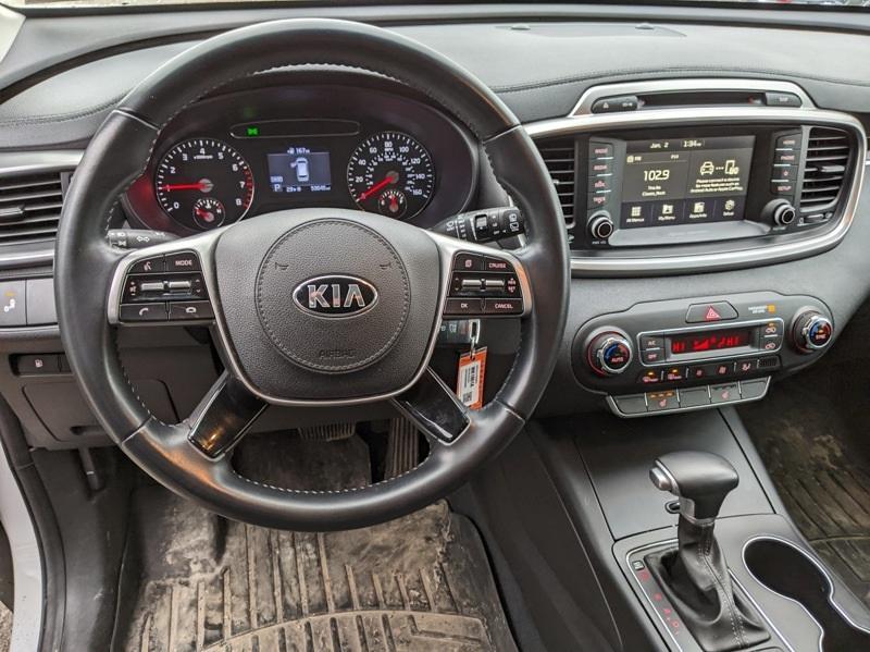 used 2019 Kia Sorento car, priced at $17,827