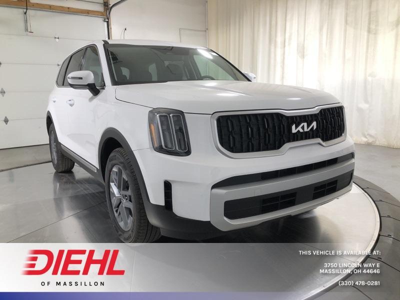 new 2025 Kia Telluride car, priced at $37,690