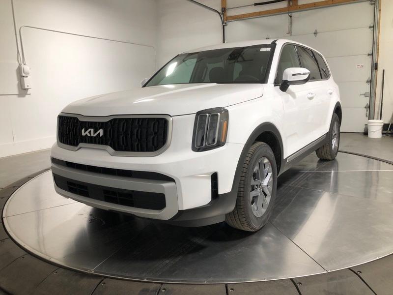 new 2025 Kia Telluride car, priced at $37,690