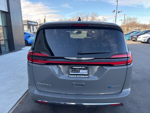 used 2023 Chrysler Pacifica Hybrid car, priced at $23,889