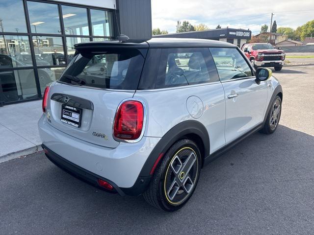 used 2020 MINI Hardtop car, priced at $17,559