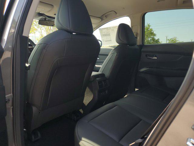 new 2025 Nissan Murano car, priced at $42,895