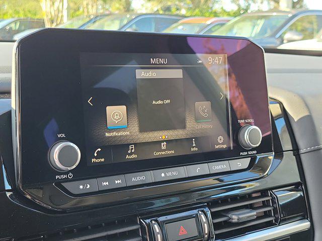 new 2025 Nissan Pathfinder car, priced at $35,690