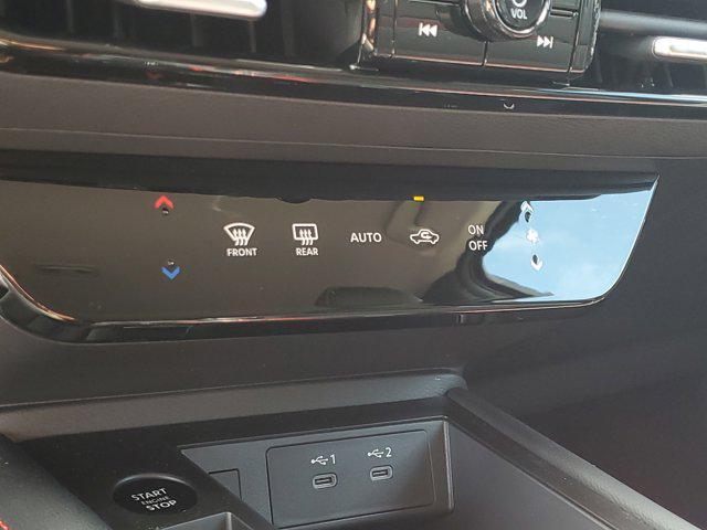new 2025 Nissan Kicks car, priced at $28,450