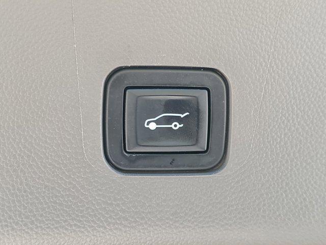 used 2019 Chevrolet Traverse car, priced at $14,495