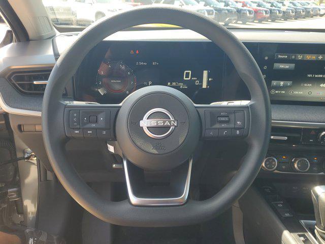 new 2025 Nissan Kicks car, priced at $25,595