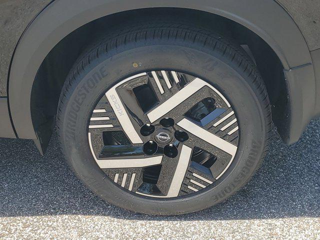 new 2025 Nissan Kicks car, priced at $25,595