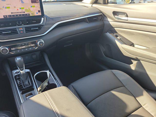new 2025 Nissan Altima car, priced at $34,585