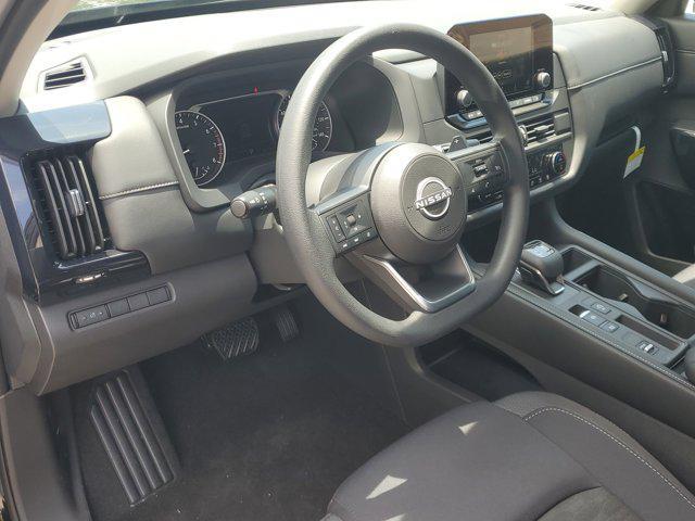 new 2025 Nissan Pathfinder car, priced at $38,450