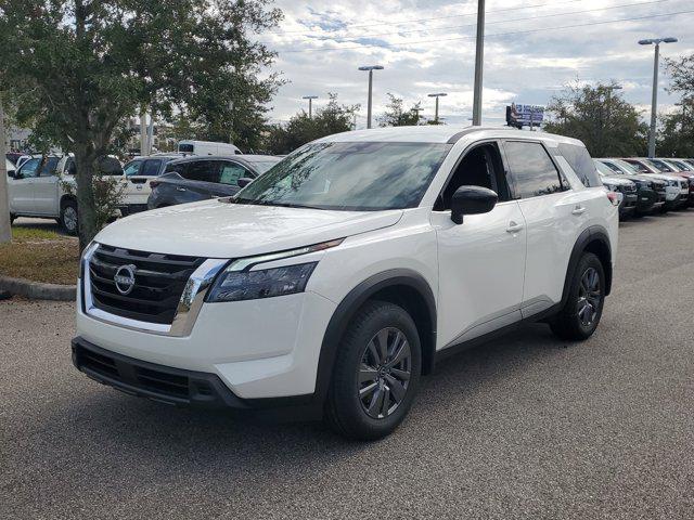 new 2025 Nissan Pathfinder car, priced at $37,510