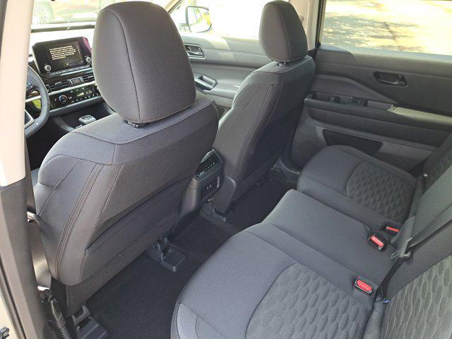 new 2025 Nissan Pathfinder car, priced at $41,775