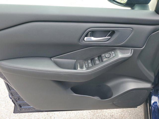 new 2025 Nissan Rogue car, priced at $31,985