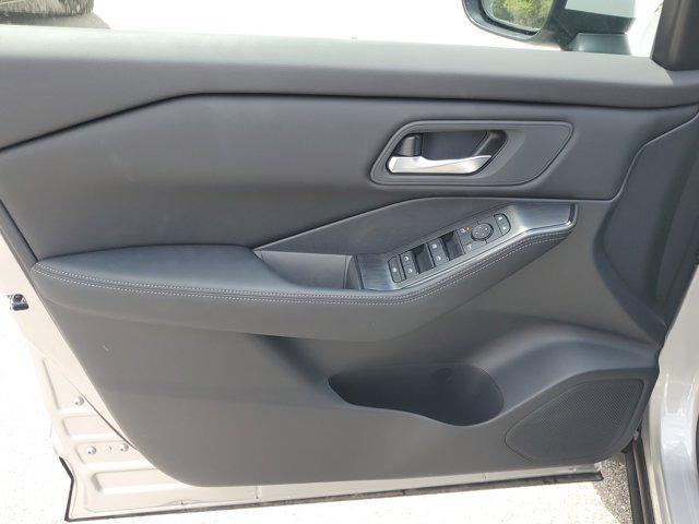 new 2025 Nissan Rogue car, priced at $29,585