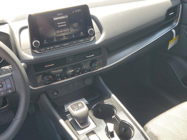 new 2025 Nissan Rogue car, priced at $32,025