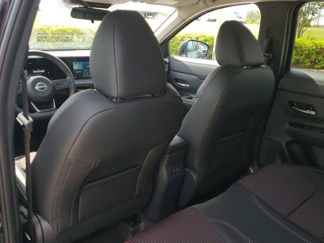 new 2025 Nissan Kicks car, priced at $26,075