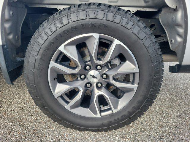 used 2020 Chevrolet Silverado 1500 car, priced at $31,395