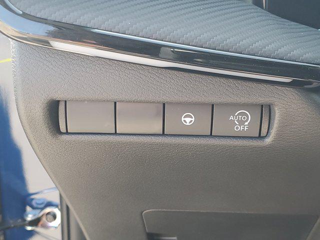 new 2025 Nissan Kicks car, priced at $28,185