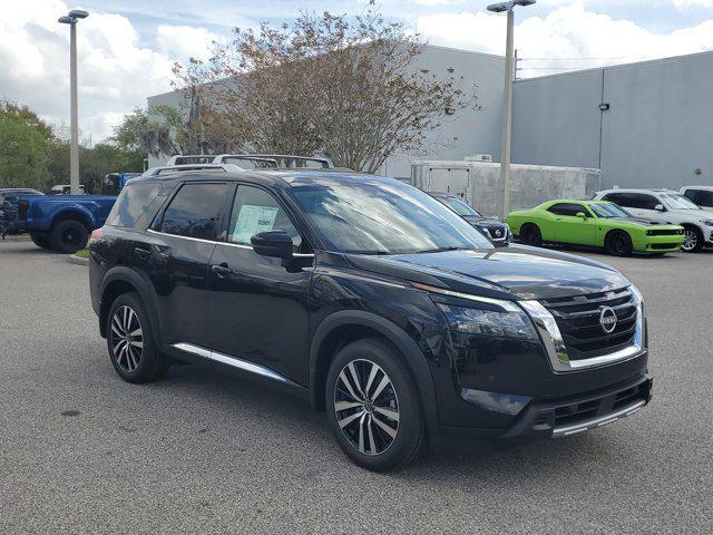 new 2025 Nissan Pathfinder car, priced at $53,615