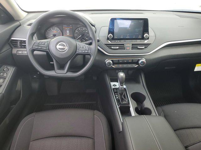 new 2025 Nissan Altima car, priced at $27,750