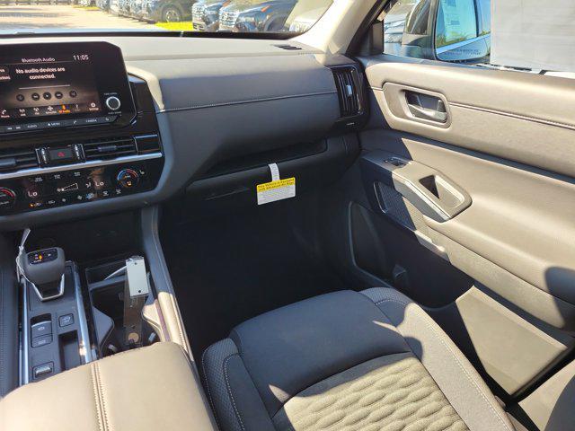 new 2025 Nissan Pathfinder car, priced at $35,690