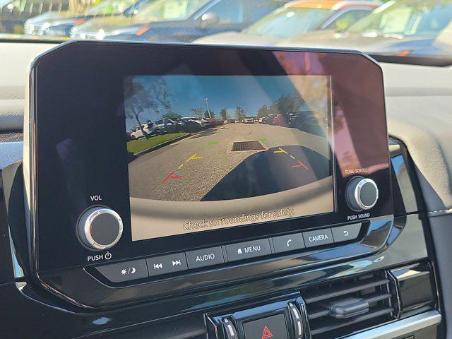 new 2025 Nissan Pathfinder car, priced at $35,690