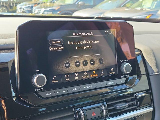 new 2025 Nissan Pathfinder car, priced at $35,690