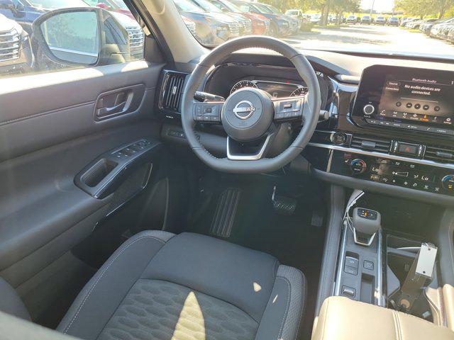 new 2025 Nissan Pathfinder car, priced at $35,690