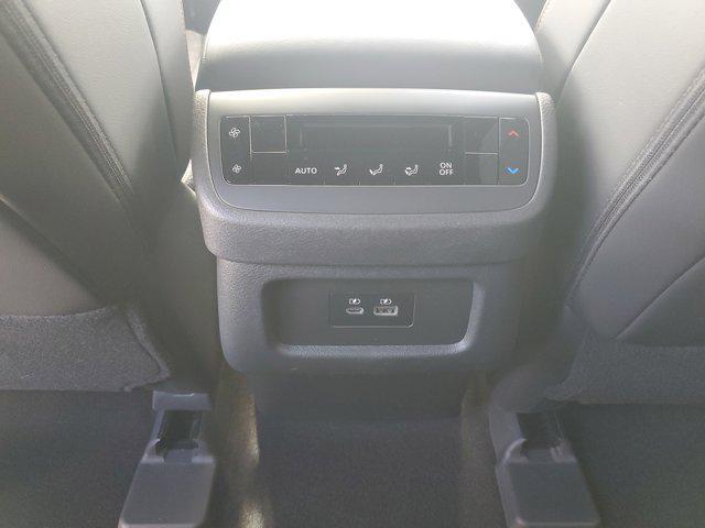new 2025 Nissan Pathfinder car, priced at $46,175